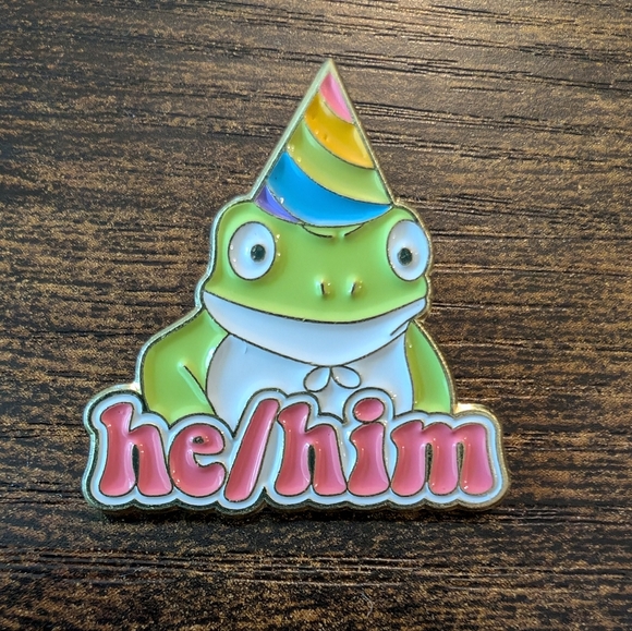 He/Him pronoun Enamel Pin - Picture 1 of 3